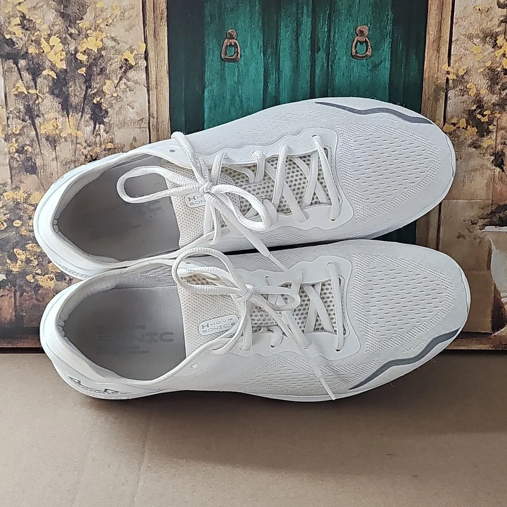 New Under Armour HOVR Sonic 6 White Silver Shoes 3026121-100 Men's 12.5  Shoes